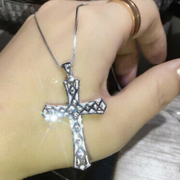 NWT STERLING SILVER CROSS PENDANT NECKLACE - Picture 2 of 5